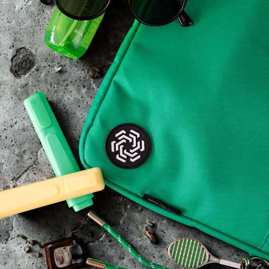 Green Laptop Bag with Retractable Handle – 15–16 Inch